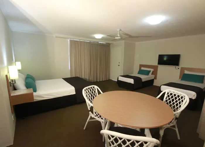Motel: Darcy Arms Hotel Motel